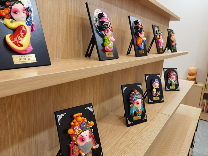 四川阆中:文创产品提档升级 迈开东西部旅游协作发展新步伐
